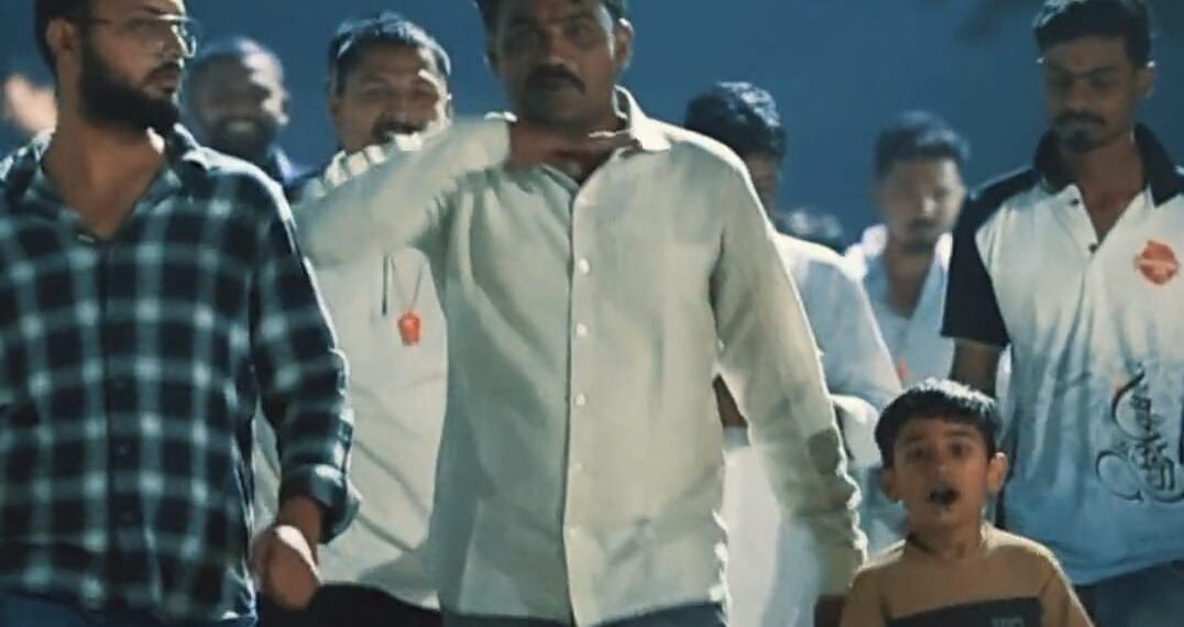 भडगाव नगरपरिषद निवडणुकीत प्रभाग 11 मध्ये अपक्ष अविनाश अहिरे यांच्या प्रचार सभेला मतदारांचा उत्स्फूर्त प्रतिसाद.!!!