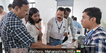 भडगाव नगर परिषद निवडणूक २०२५ : निरीक्षक देवदत्त केकाण यांची ईव्हीएम तपासणी.!!!