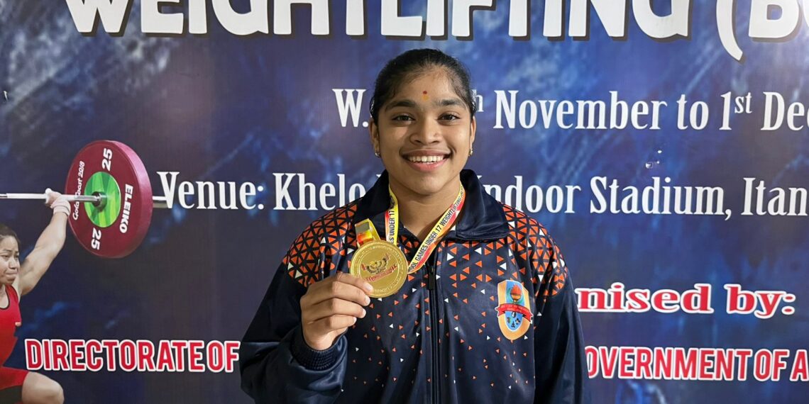 ६९ वी राष्ट्रीय शालेय वेटलिफ्टिंग स्पर्धेत साध्वी चौधरी हिला सुवर्ण.!!!