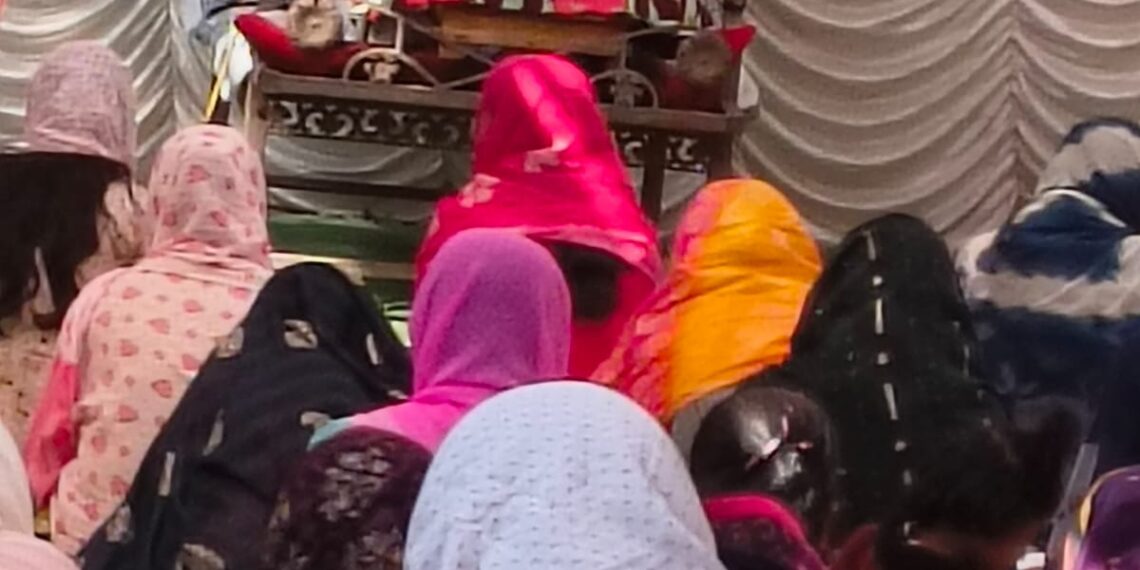 वाडे येथे श्री. गुरुचरीञ पारायण व दत्त याग होमहवन सोहळा सुरु.