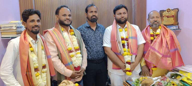 चार नगरसेवकांचा सौहार्दपूर्ण सत्कार; भडगावच्या विकासासाठी एकत्र काम करण्याचा निर्धार
