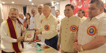 “गर्जा महाराष्ट्र सन्मान पदवी २०२५” ने ॲड. सोपान बुडबाडकर सन्मानित