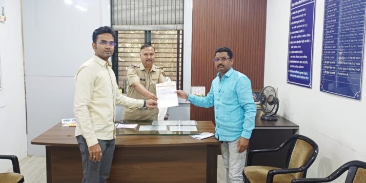 यशवंत नगर परिसरात सीसीटीव्ही कॅमेरे बसविण्याची मागणी.शिवसेनेचे उपशहर प्रमुख जितेंद्र आचारी यांचे पोलिस निरीक्षकांना निवेदन.!!!