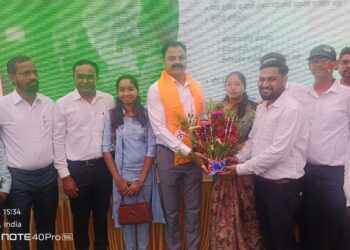 आमदार किशोर आप्पा पाटील यांच्या संकल्पनेतून ‘ऊर्जा दीदी’; ग्रामीण महिलांच्या हातून सौरऊर्जेचा विस्तार