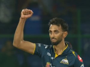 गिल–बटलरची अर्धशतकी भागीदारी,