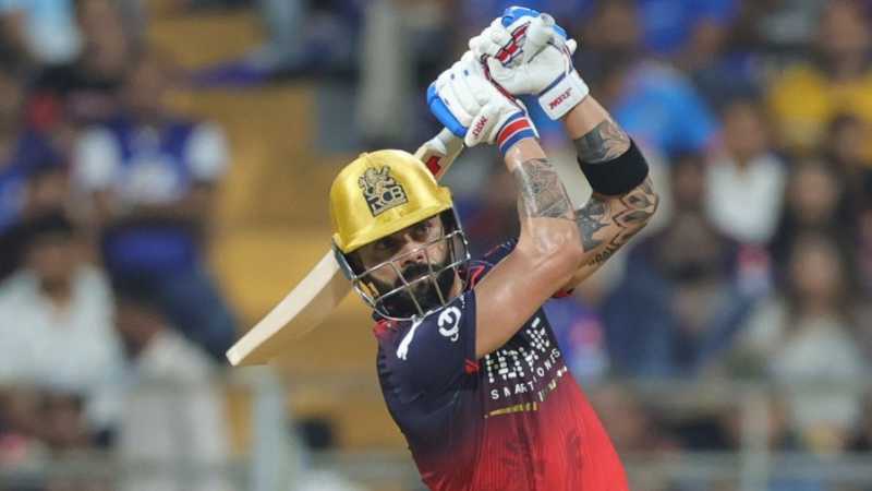 आरसीबीची एलएसजीवर ५ गडी राखून दमदार मात