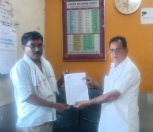 भडगाव ते वाडे मुक्कामे बससह ३ बस फेर्या अचानक बंद. भडगाव बस स्थानकास पञकार श्री. अशोक बापु परदेशी यांचे निवेदन.