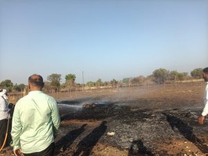 कजगाव शिवारात भीषण आग; शेतकऱ्यांचे लाखोंचे नुकसान