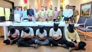 फायनान्स कंपनीच्या माजी कर्मचाऱ्यानेच रचला लुटीचा कट; भडगावातील बॅग हिसकावून चोरी प्रकरणाचा पर्दाफाश 3 IMG 20260716 WA1572
